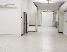 Spacious, clean and bright garage/workshop interior